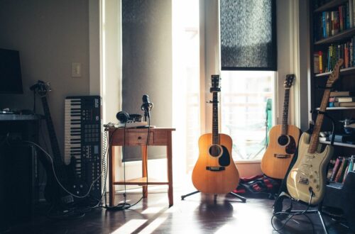 4 simple steps to writing a song